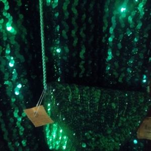 Dress emerald green and matching purse